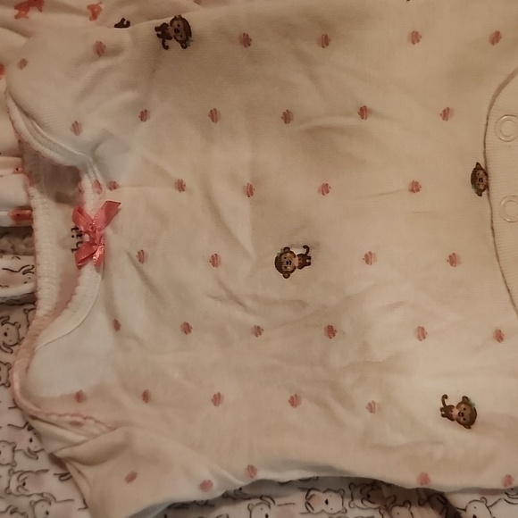 Baby onsies - Picture 2 of 4